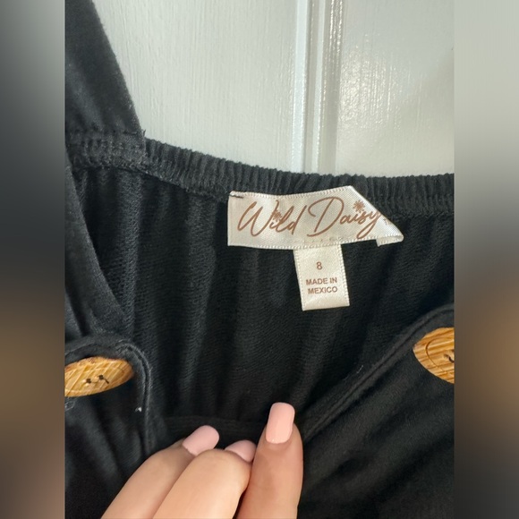 Wild Daisy Overall Dress                         Girls Size - 8 - Picture 3 of 7